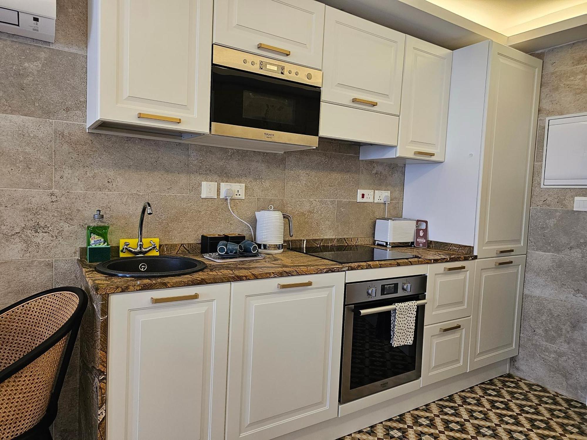 Balcony Hotel Saint Julian's Εξωτερικό φωτογραφία