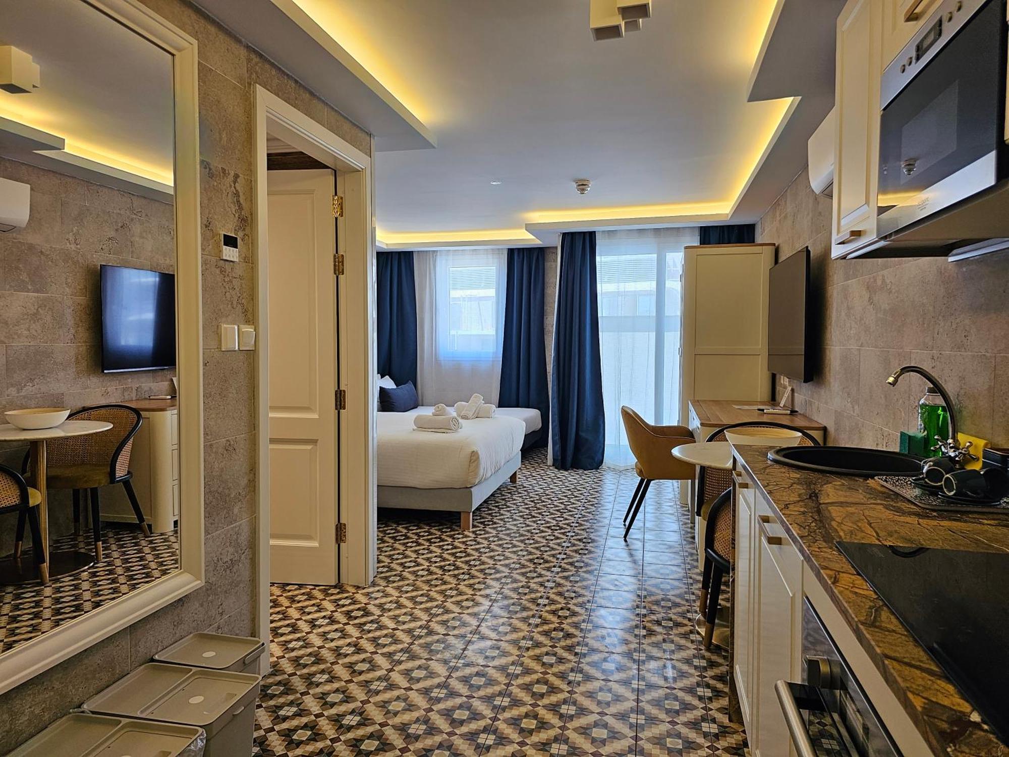 Balcony Hotel Saint Julian's Εξωτερικό φωτογραφία