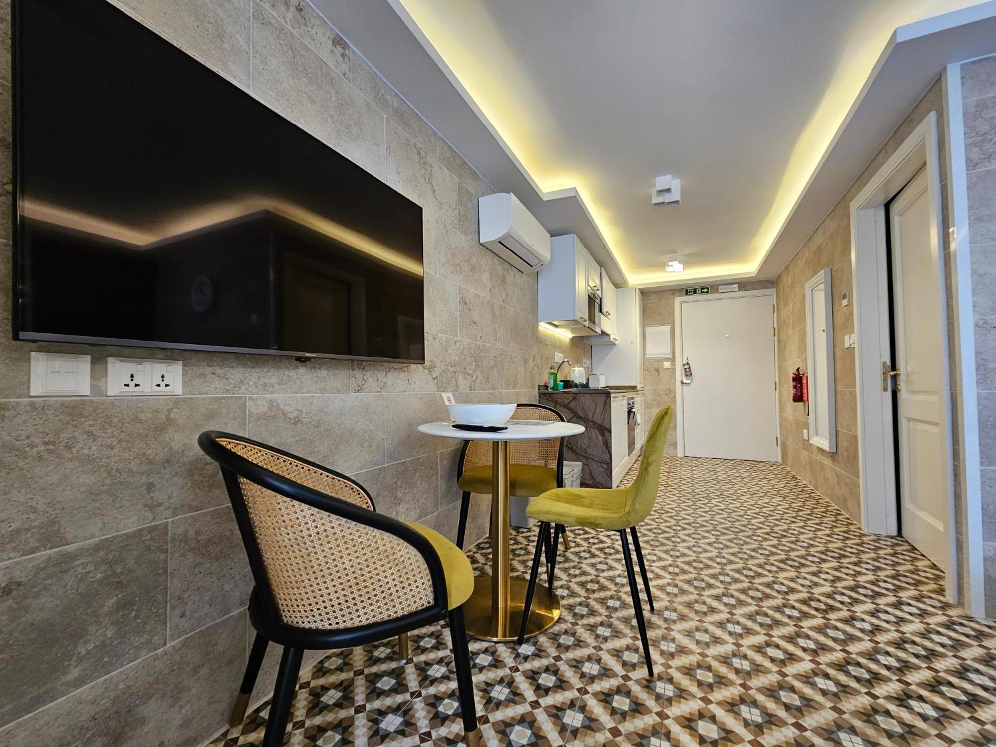 Balcony Hotel Saint Julian's Εξωτερικό φωτογραφία