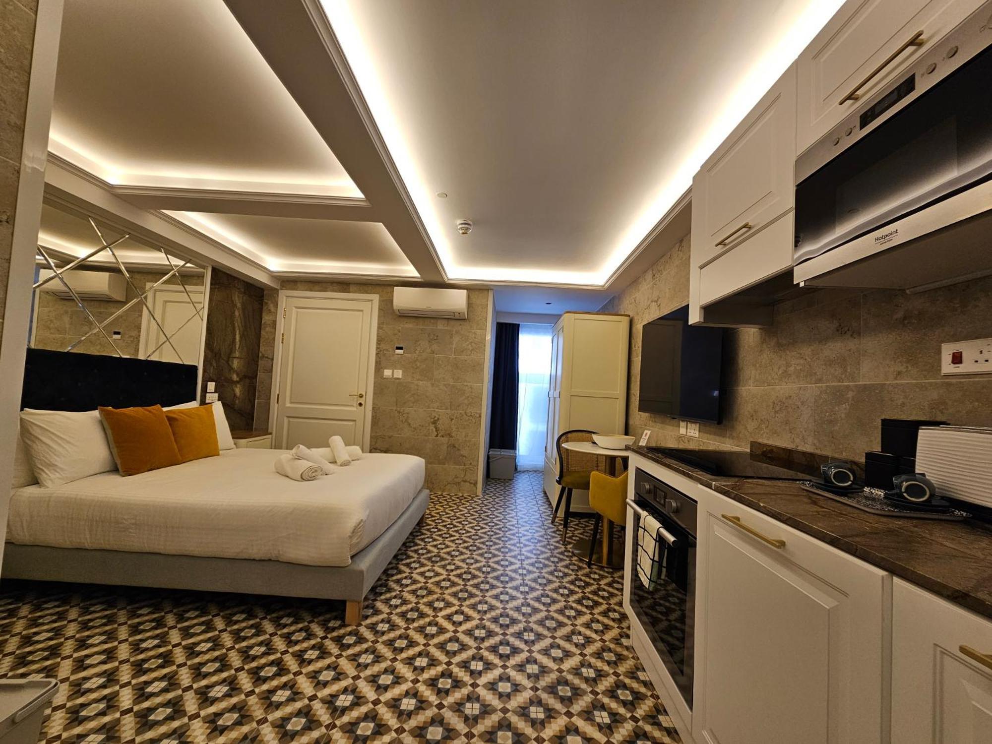 Balcony Hotel Saint Julian's Εξωτερικό φωτογραφία