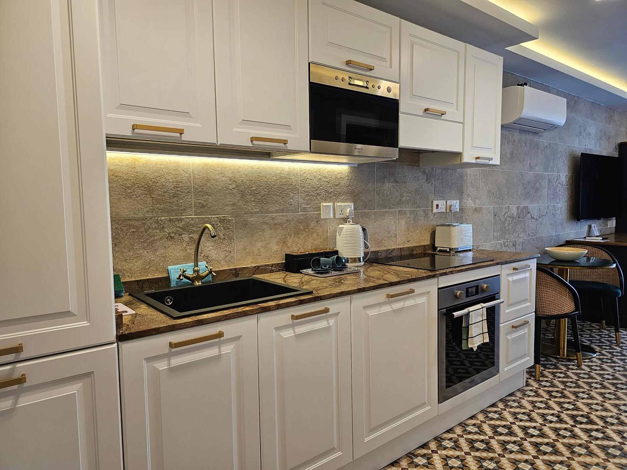 Balcony Hotel Saint Julian's Εξωτερικό φωτογραφία