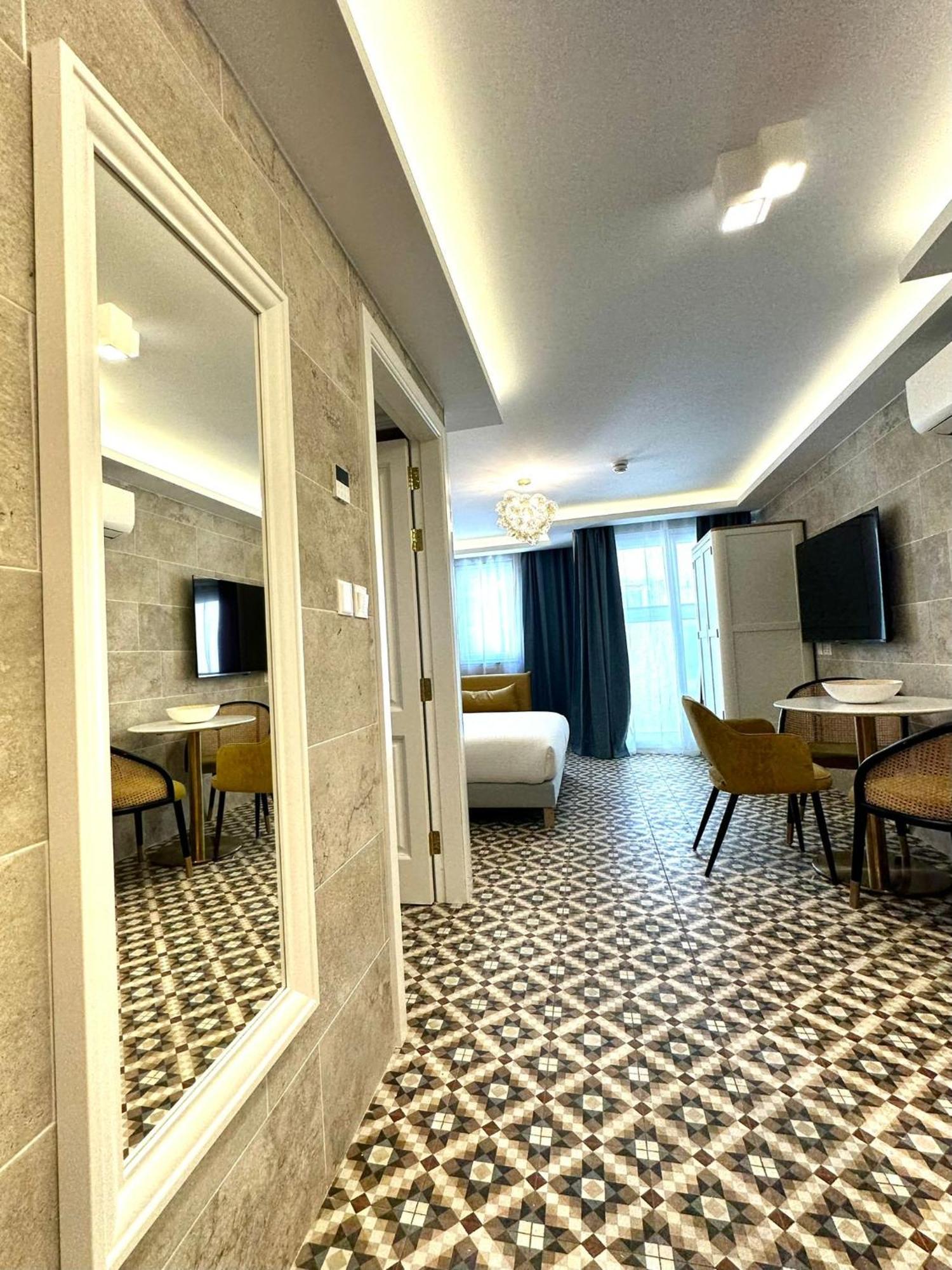 Balcony Hotel Saint Julian's Εξωτερικό φωτογραφία