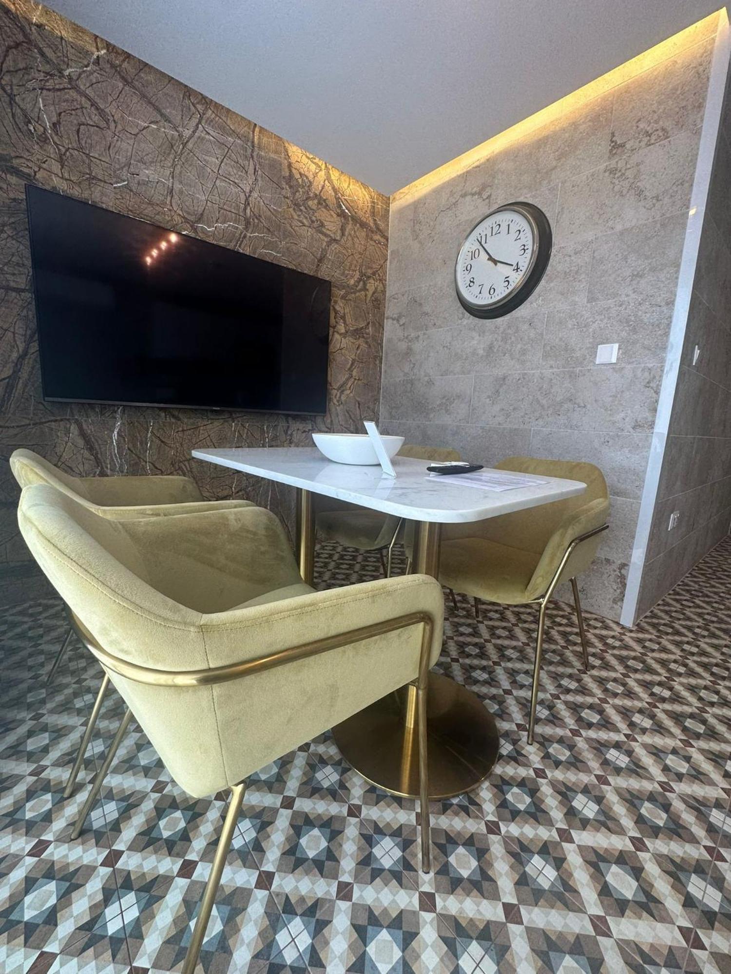 Balcony Hotel Saint Julian's Εξωτερικό φωτογραφία